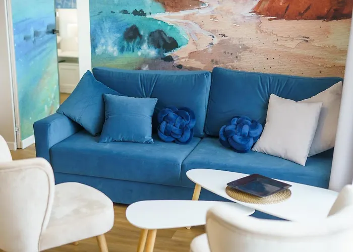 Sunset Ii, Nadmorska 104