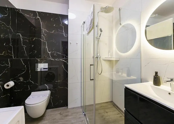 Sunset Ii, Nadmorska 104 *